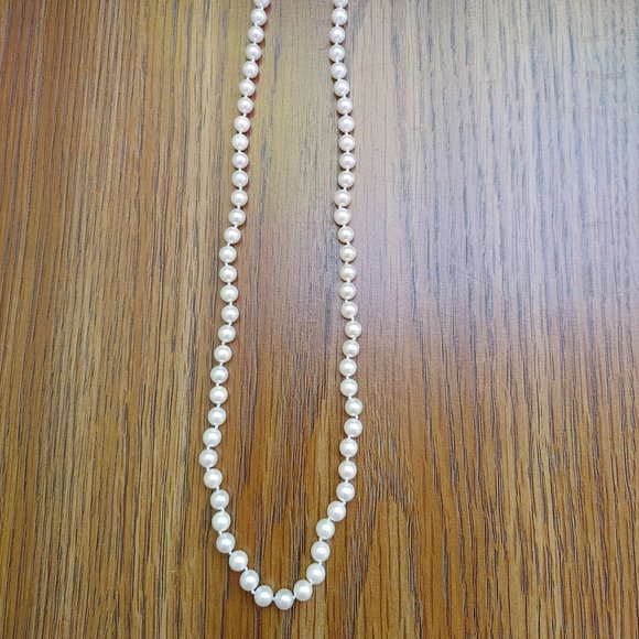 Vintage Estate Imperial Pearl 20" 6mm Genuine Pearl Necklace with 14k Gold Clasp - Picture 2 of 6